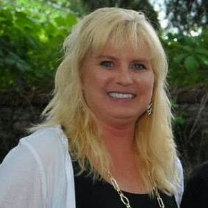 Profile Picture of Clara (@lisaweese) on Tiktok