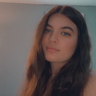 Profile Picture of Hannah Greenberg (@hanpaige00) on Twitter