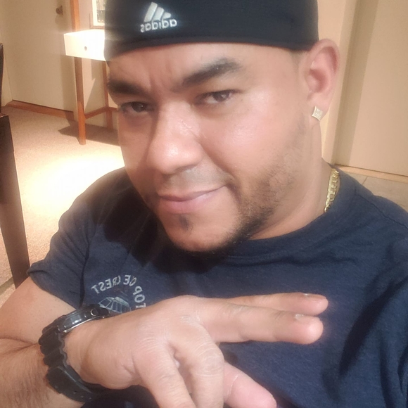 Profile Picture of Yunior tejada Tejada (@y_tejada) on Poshmark