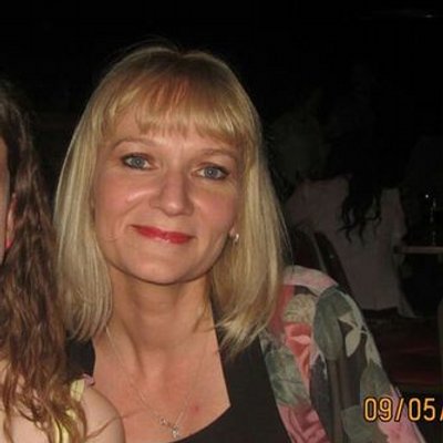 Profile Picture of Joanne Hawkes (@HawkesJoanne) on Twitter