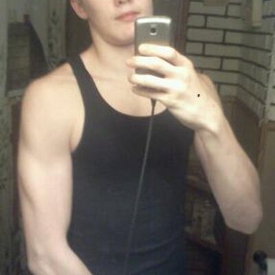 Profile Picture of James LaShomb (@EXiLE_iMPAL3R) on Twitter