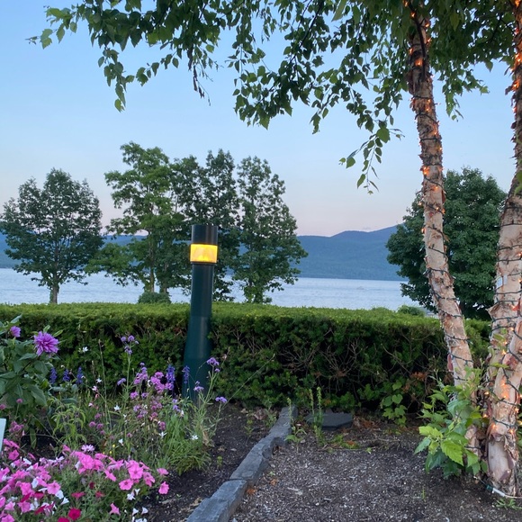 Profile Picture of Lindsay Prewett (@lindsayypreww53) on Poshmark