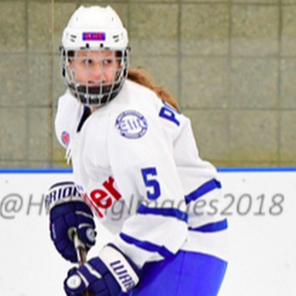 Profile Picture of Caroline Potteiger01 (@cpotteiger01) on Poshmark