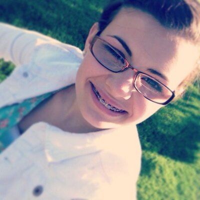 Profile Picture of Alexa Lea Burns (@alexaburns4) on Twitter