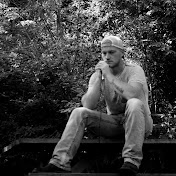 Profile Picture of Dustin Hamilton (@dustinhamilton13) on Youtube