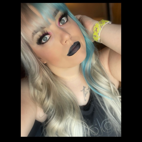 Profile Picture of Morgan Mccombs (@drgirlfriendd) on Poshmark