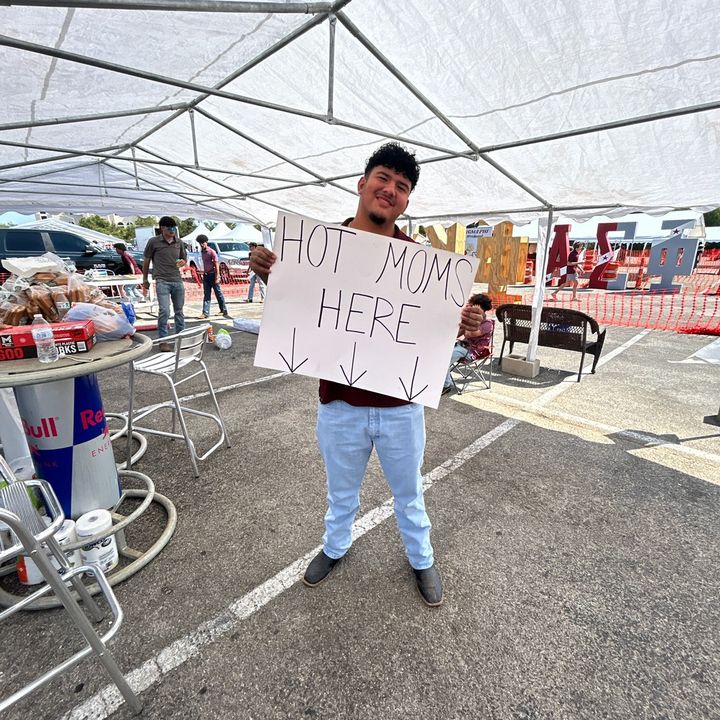 Profile Picture of robertgarsia (@robertgarsia) on Tiktok