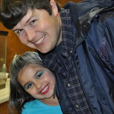 Profile Picture of Curt Hammond (@curt33fanatic) on Twitter