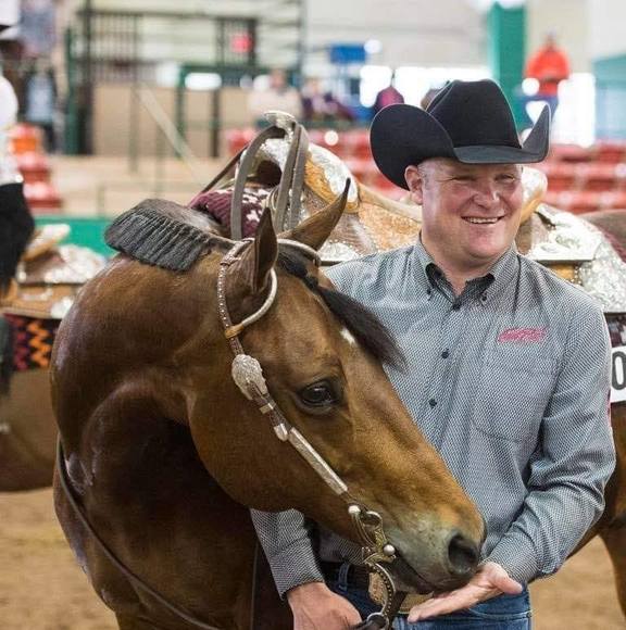 Profile Picture of Andrew Dewar (@dewaraj) on Poshmark