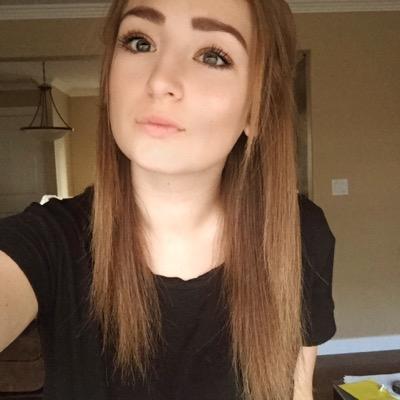 Profile Picture of Veronica Langford (@v_langford) on Twitter