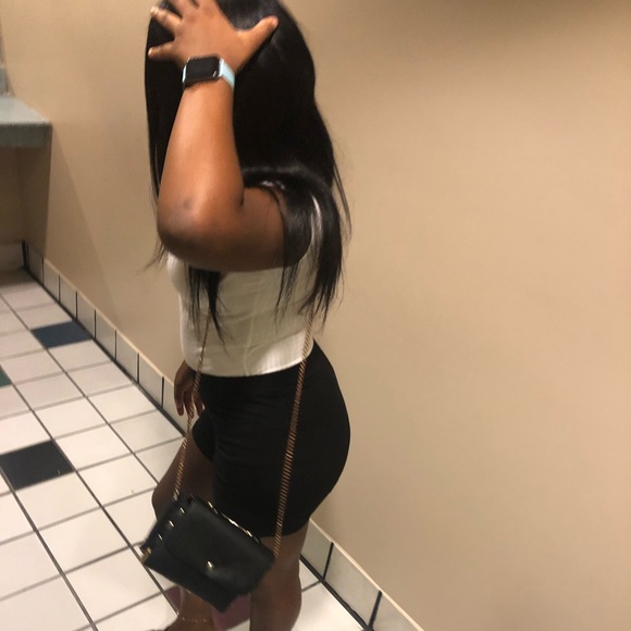 Profile Picture of Marshell Jones (@backendprncss) on Poshmark
