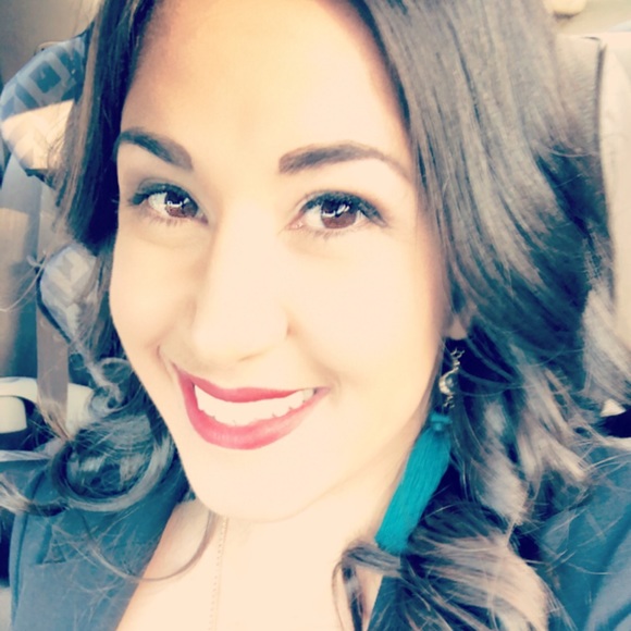 Christina Gentilucci - Poshmark Profile Picture of Christina Gentilucci (@xtina2314) on Poshmark