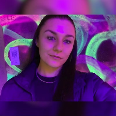 Profile Picture of Amy Louise (@AmyLSimpson_) on Twitter