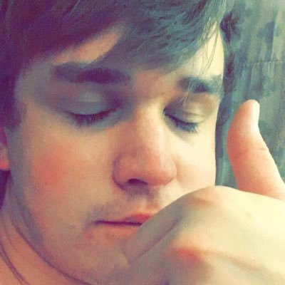 Profile Picture of Ur Mom Gay Lol (@TedDavies17) on Twitter