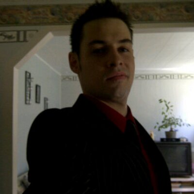Profile Picture of Matt Senecal (@blinded_lights) on Twitter