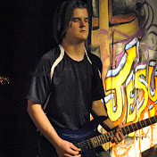 Profile Picture of Michael Hamel (@therevolutionworship) on Youtube