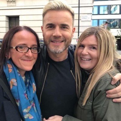 Profile Picture of Sarah O (@mad_thatter) on Twitter