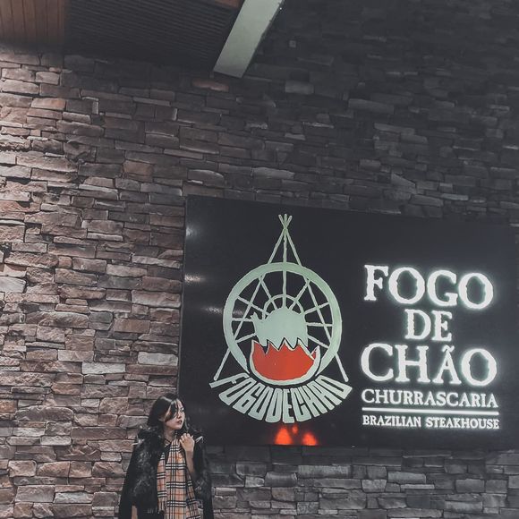 Profile Picture of Tran Hang (@teetee3979) on Poshmark