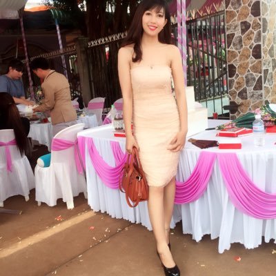 Profile Picture of Hằng Trương (@Hangtruong20) on Twitter