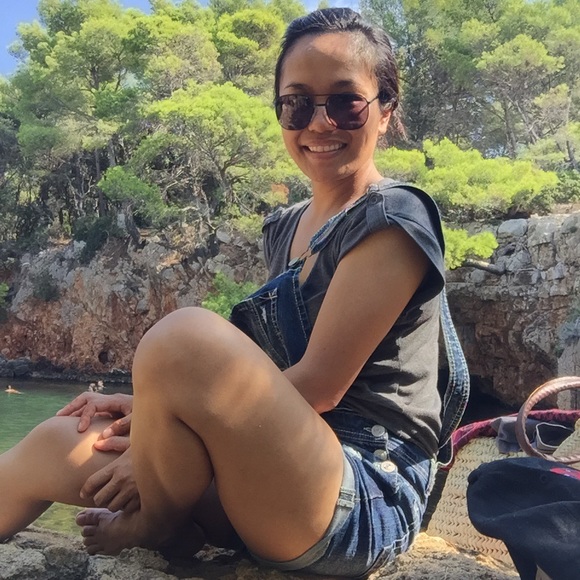 Profile Picture of Marie grace Cuaycong (@xxgrace21xx) on Poshmark