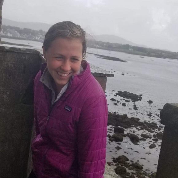 Profile Picture of Meredith Roderka (@meredith2018) on Poshmark