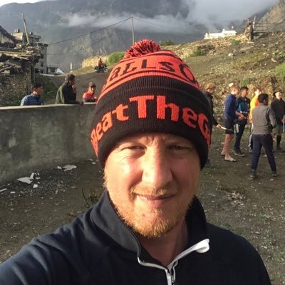 Profile Picture of Tom Eves (@Tevez53) on Twitter