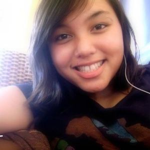 Profile Picture of Aly Roberto (@aly3bby) on Myspace