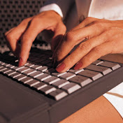 Profile Picture of Nadine Roselle (@NadineRoselle) on Youtube