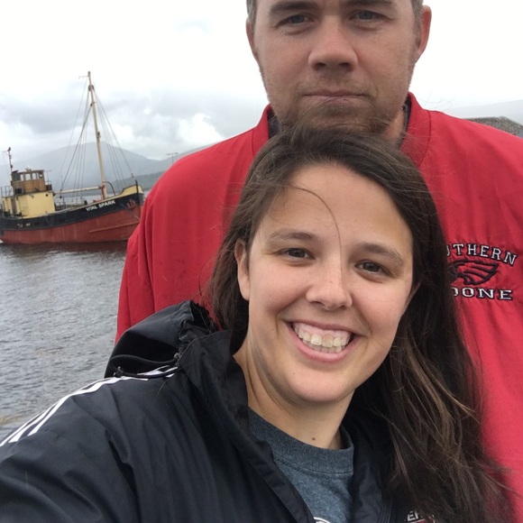 Profile Picture of Ashley Vandelicht (@avandelicht) on Poshmark