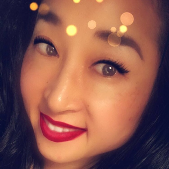 Profile Picture of Mika Inoue (@mika24774) on Poshmark