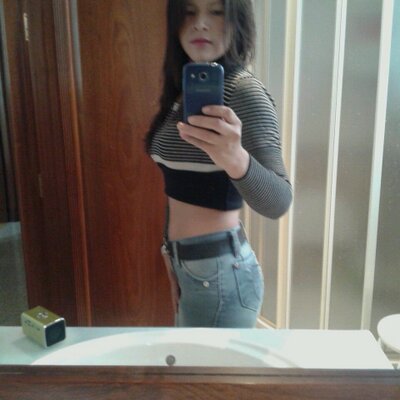 Profile Picture of Alexia Becerra (@DelinaBecerraRo) on Twitter