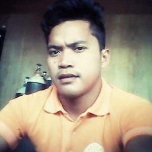 Profile Picture of Mike Cristobal (@mikecristob) on Twitter