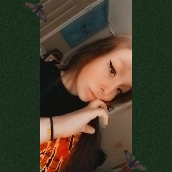 Profile Picture of Verity Melley (@veritymelley) on Poshmark