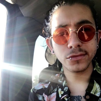 Profile Picture of Angel Peña (@anhelll_) on Twitter