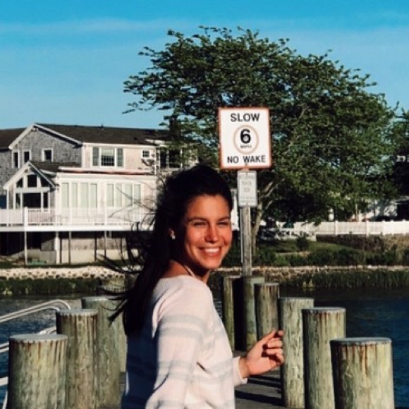 Profile Picture of Kate Chaney (@kate_chaney) on Poshmark