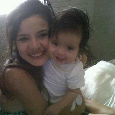 Profile Picture of Alejandra Palomo (@PalomoAlejandra) on Twitter