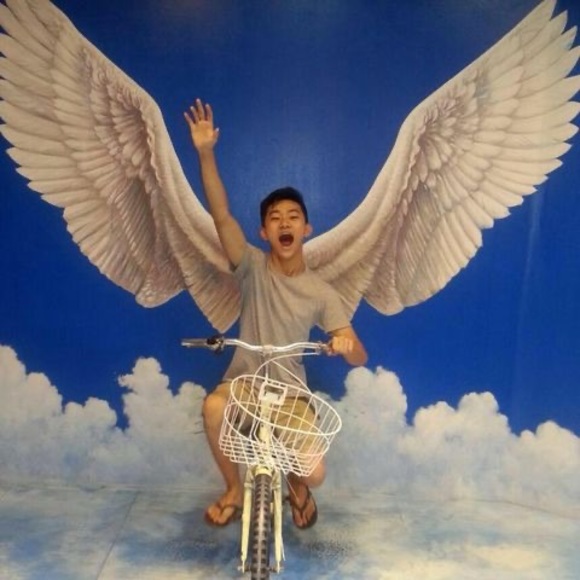 Profile Picture of Guo Jason (@jiazheng123) on Poshmark