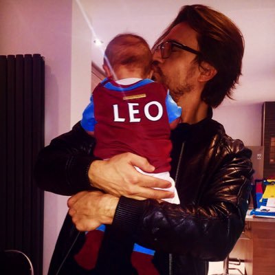 Profile Picture of DJ Vernon James ® (@v3rny) on Twitter