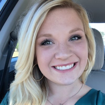 Profile Picture of Mackenzie Honeycutt (@mackenzielee99) on Twitter