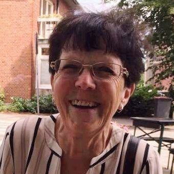 Profile Picture of Eveon Twitter