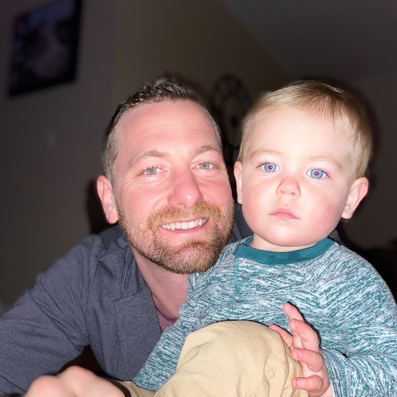 Profile Picture of Jesse Menold (@jessemenold) on Poshmark