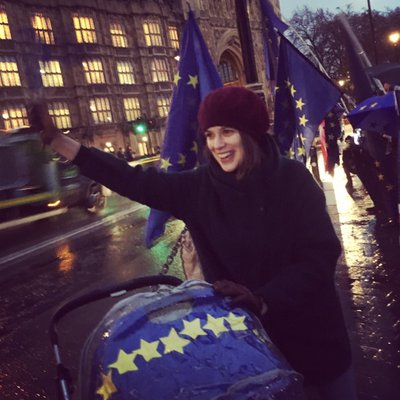 Profile Photo of Emmaberry (@emmaberry) on Twitter