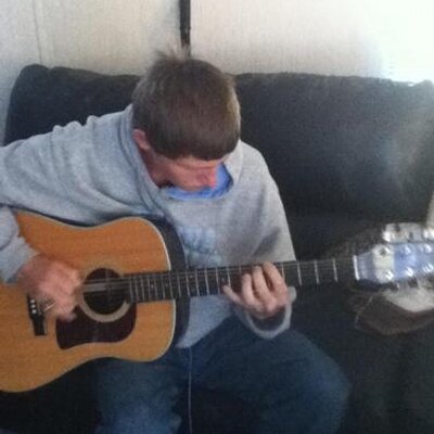 Profile Picture of Justin Shawn Spivey (@WolfSpivey) on Twitter