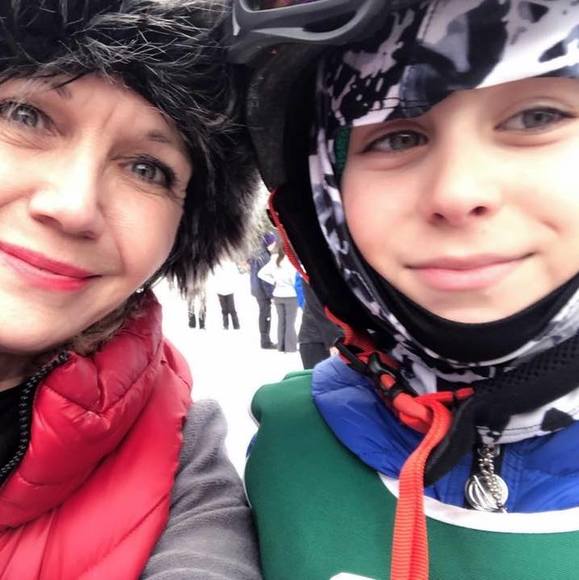 Cornelia Lazareanu - Poshmark Profile Picture of Cornelia Lazareanu (@clazareanu) on Poshmark