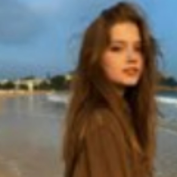 Profile Picture of Raina Joseph (@raina6zf576) on Poshmark