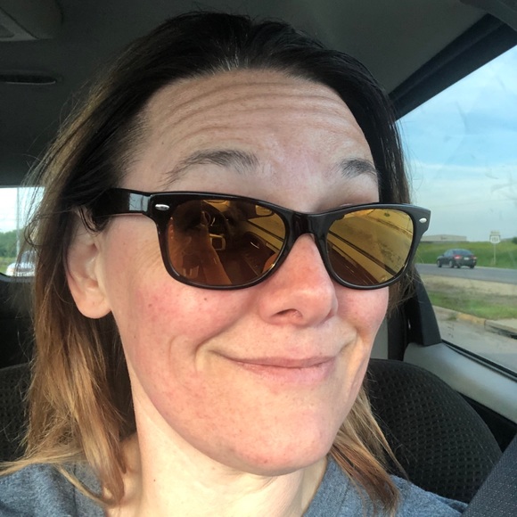 Profile Picture of Marguerite Biwer (@mbiwer6581) on Poshmark