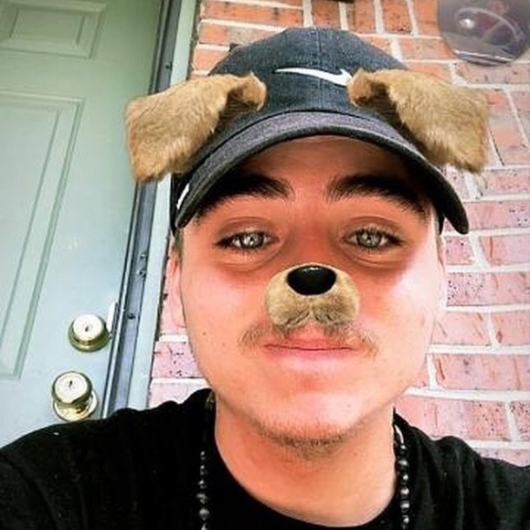 Profile Picture of Albert Stansill (@daisuki_) on Poshmark
