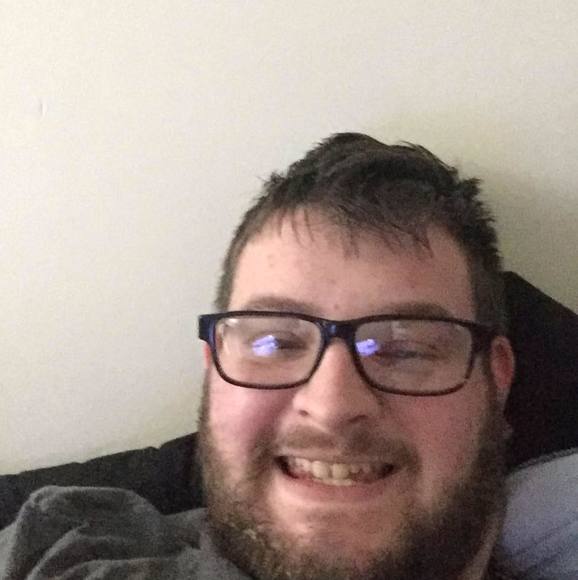 Profile Picture of Justin Niles (@jtniles66) on Poshmark