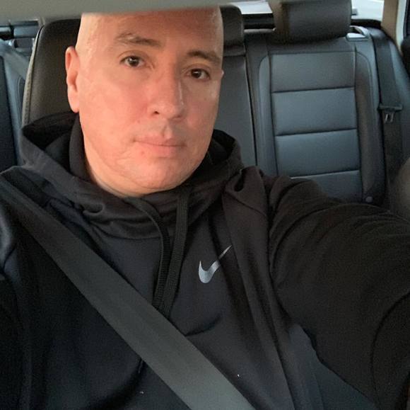 Profile Picture of Bernardo Nova (@bernardonova0) on Poshmark