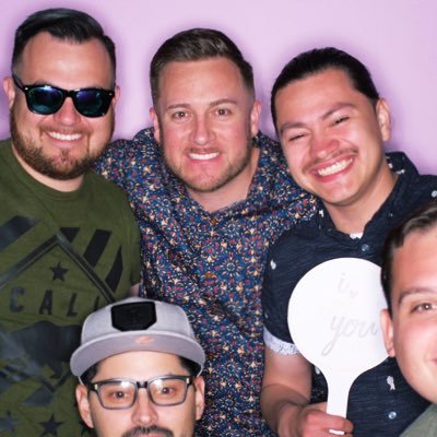 Profile Picture of _ (@ChrisSaenz_) on Twitter